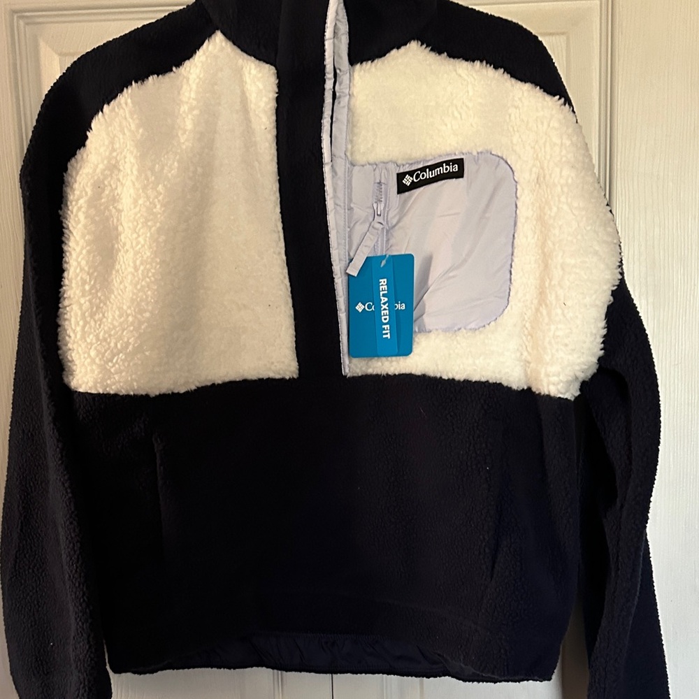 Columbia Black and Cream Fleece Pullover